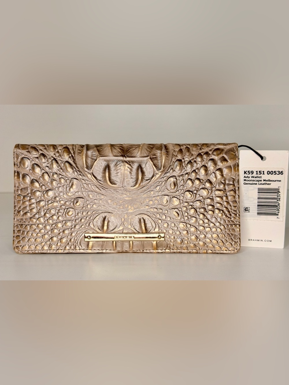 Brahmin NWT Ady Wallet in Rare Moonstone Melbourne